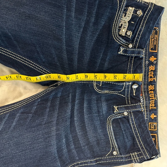 Rock Revival Jean Shorts - Betty Cut - Picture 9 of 16